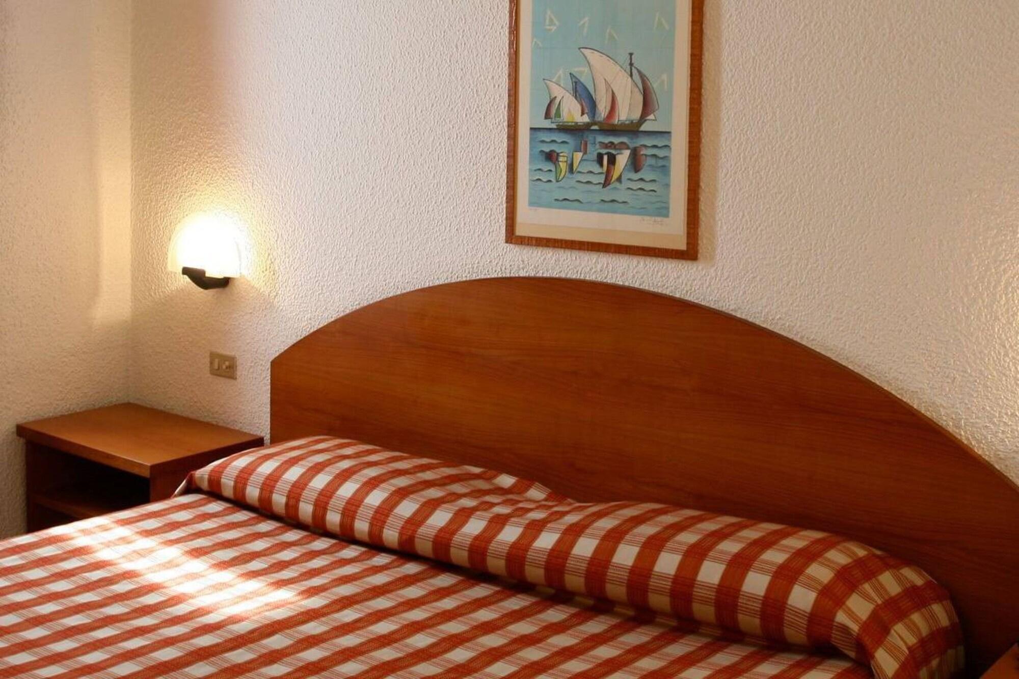 Golf Hotel Lainate Extérieur photo